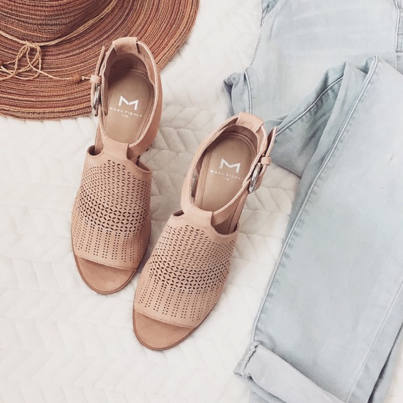 Marc Fisher LTD Vixen Sandal - Picture 2 of 8